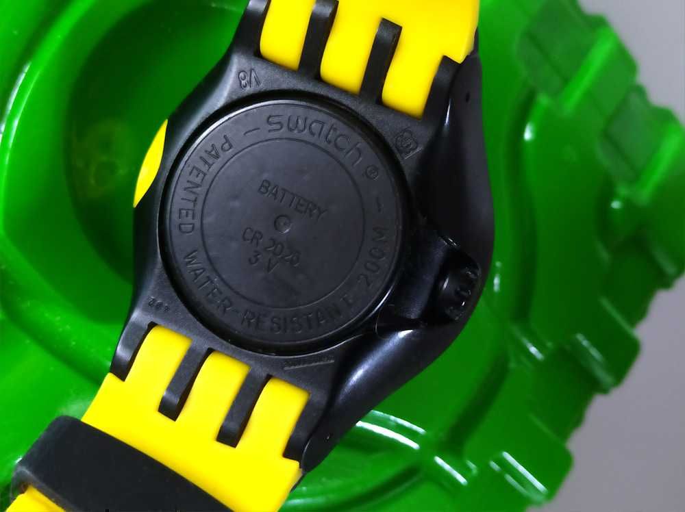 Часы - компьютер для дайвинга Swatch FARFALLINO GIALLO Швейцария