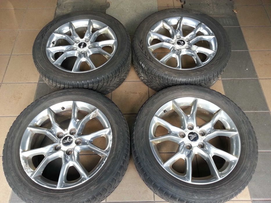 Oryginalne felgi aluminiowe Jeep Grand Cherokee IV 5x127 8x20 ET 56,5