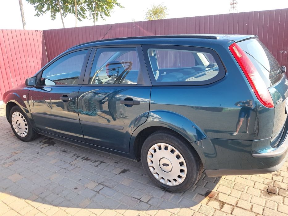 Продается авто Ford Focus 2005г.