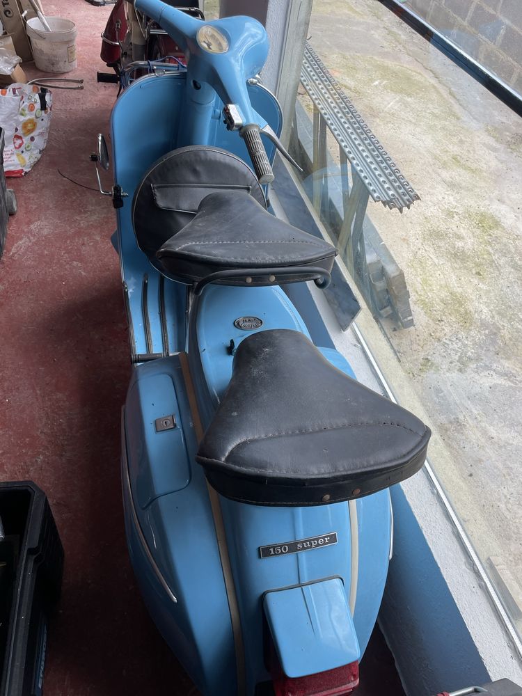 Vespa 150 super super