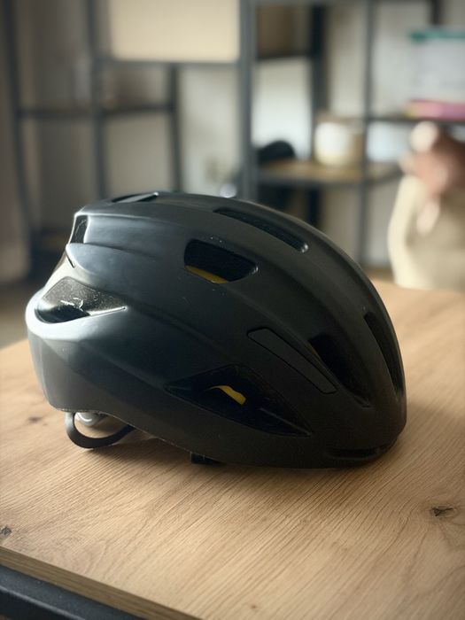 Kask rowerowy Specialized Align II S/M czarny matowy idealny stan