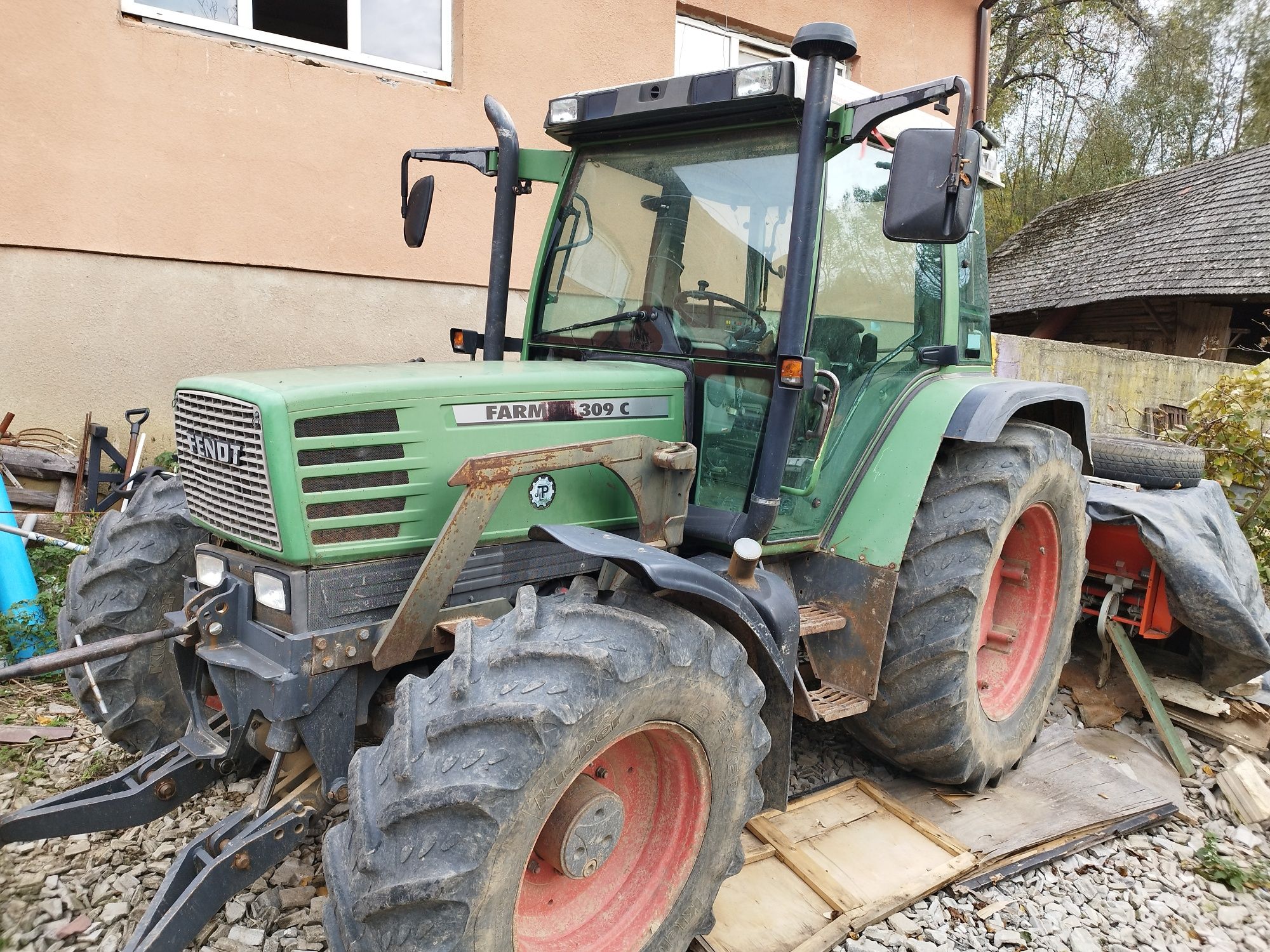 Fendt 309c turbomatic.