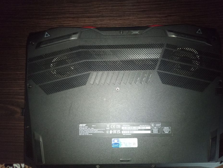 Продам ігровий ноутбук acer an515-55.