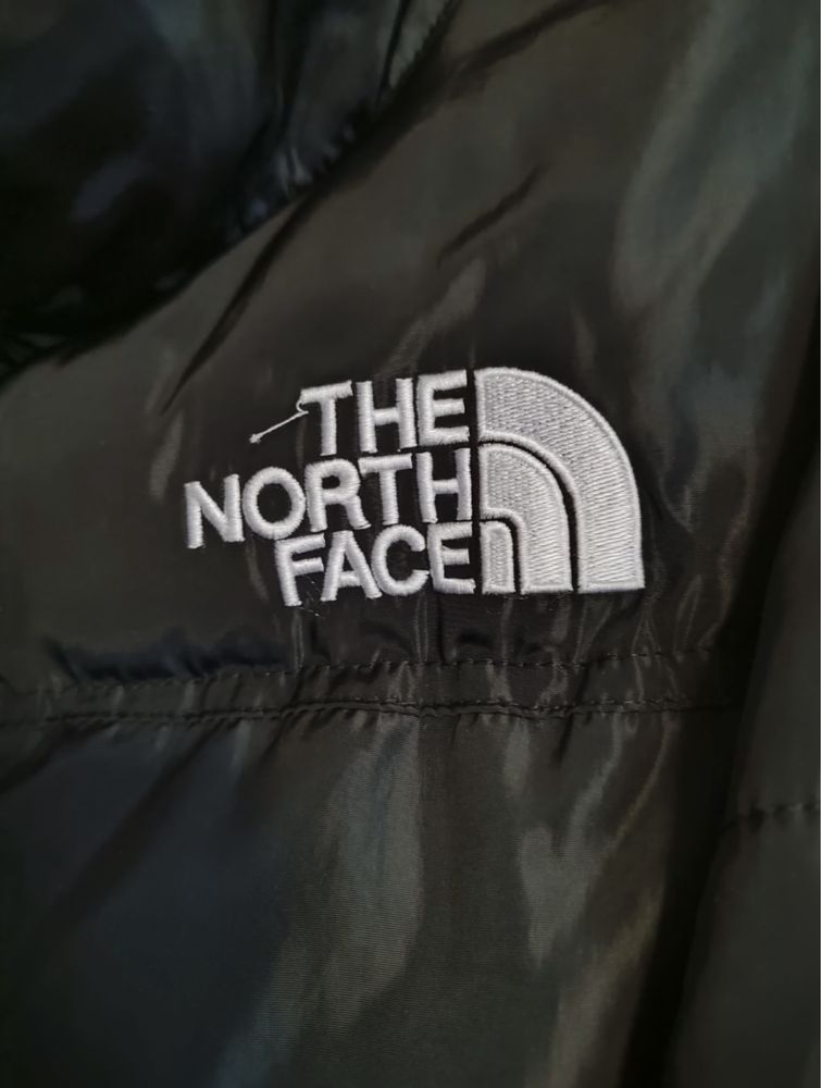 Курточка the north face