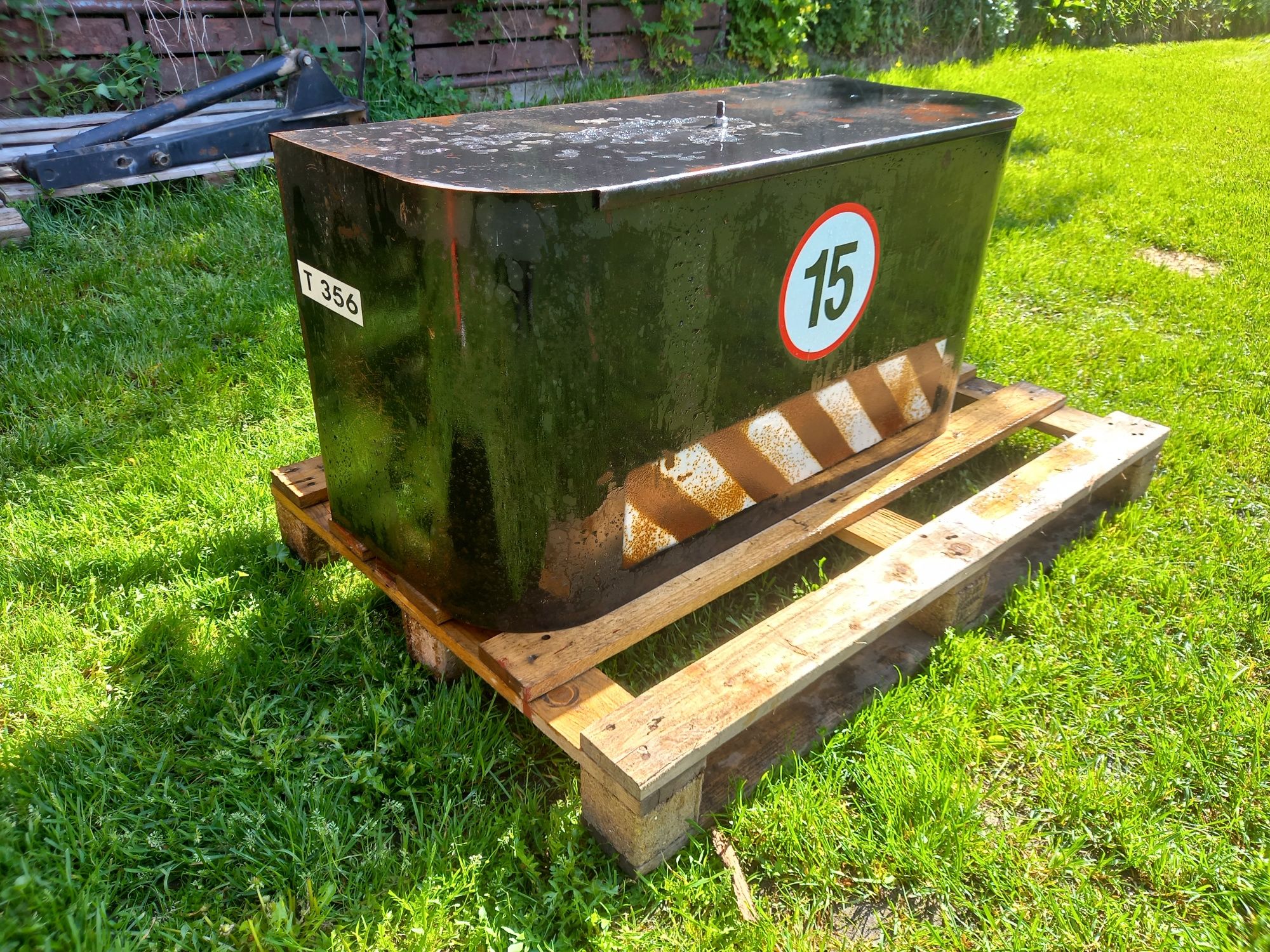 Obciążnik Balast Przeciwwaga do tura Mf c 330/360.WYSYŁKA