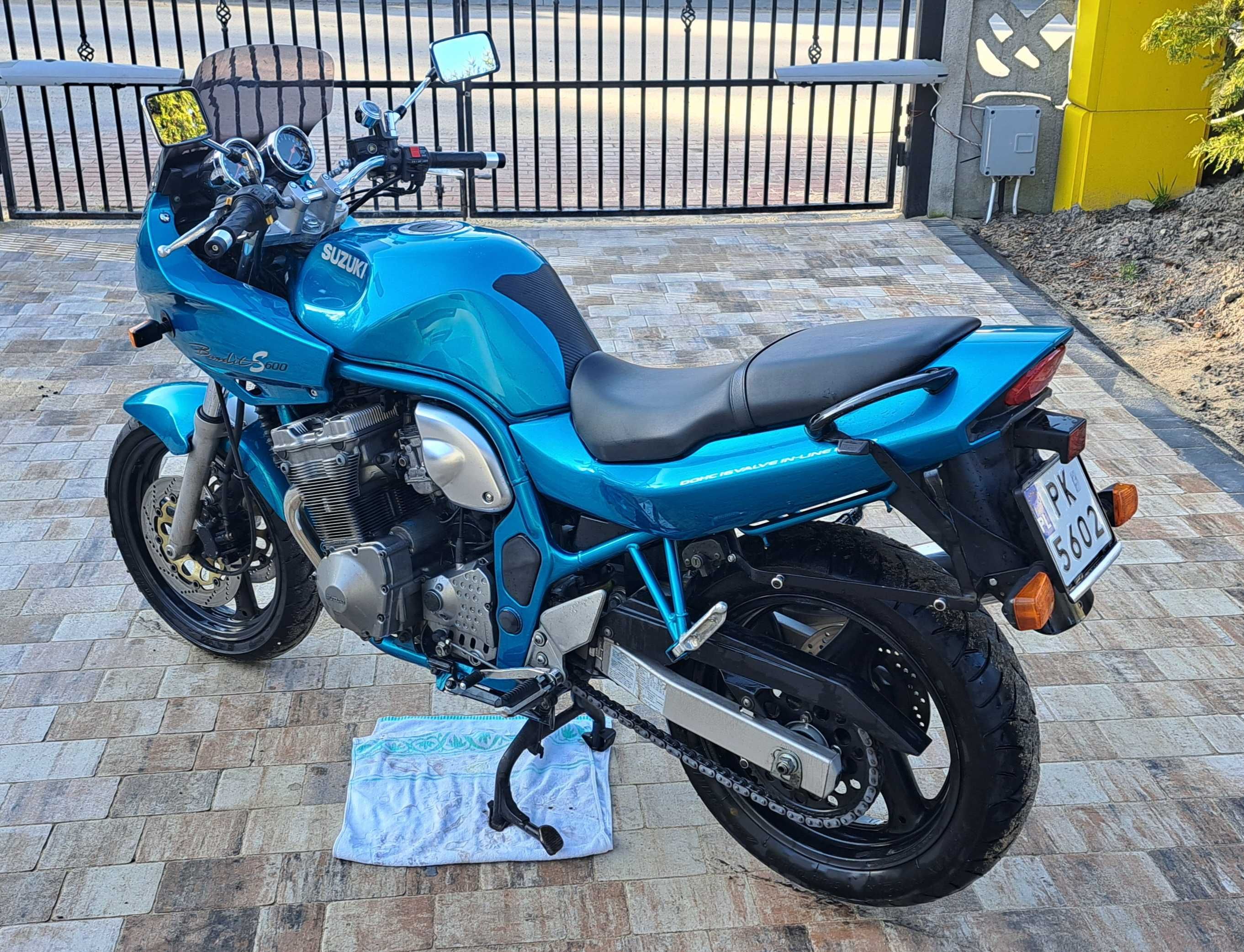 Suzuki Candit GSF 600