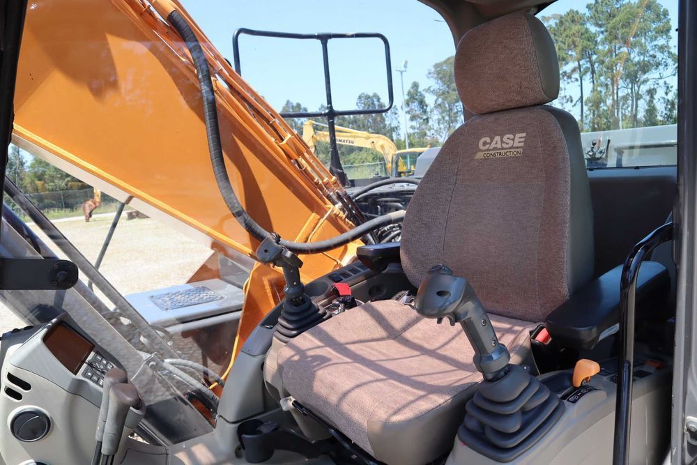 2014 Case CX210C Escavadora Giratória  de Rastos