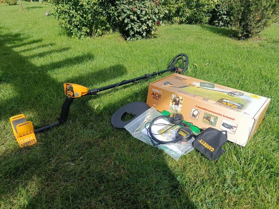 Металошукач Garrett ACE 300i