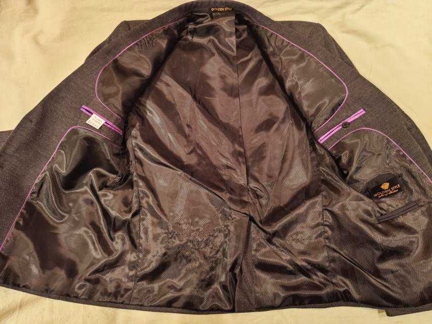 Піджак стильний, навіть цілих два 46-48р