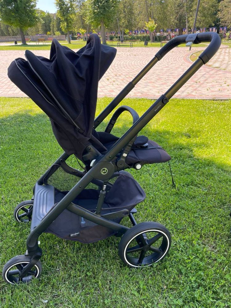 Візочок Cybex balios s lux 2023 року 2 в 1