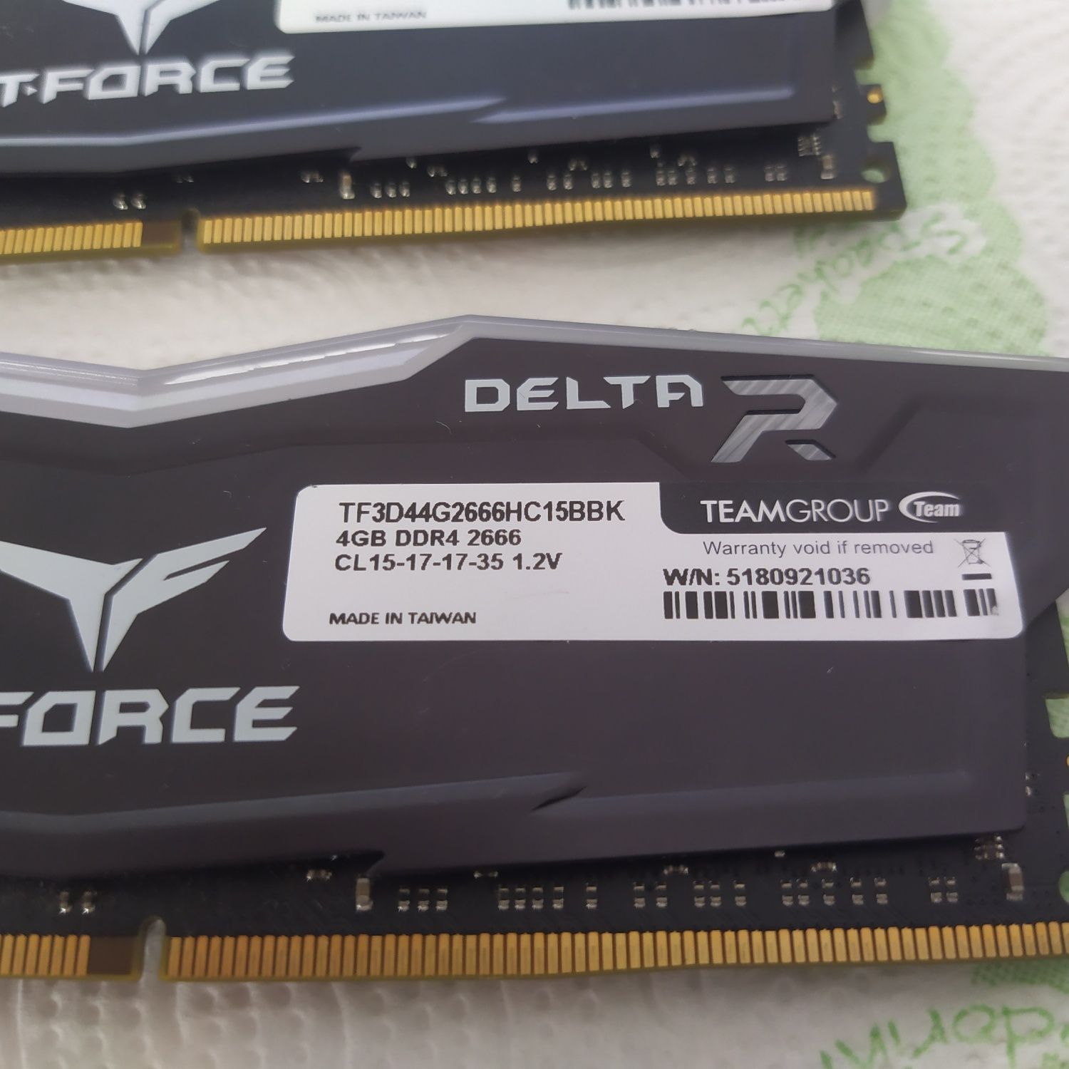 RAM 8GB ddr4 T-force RGB