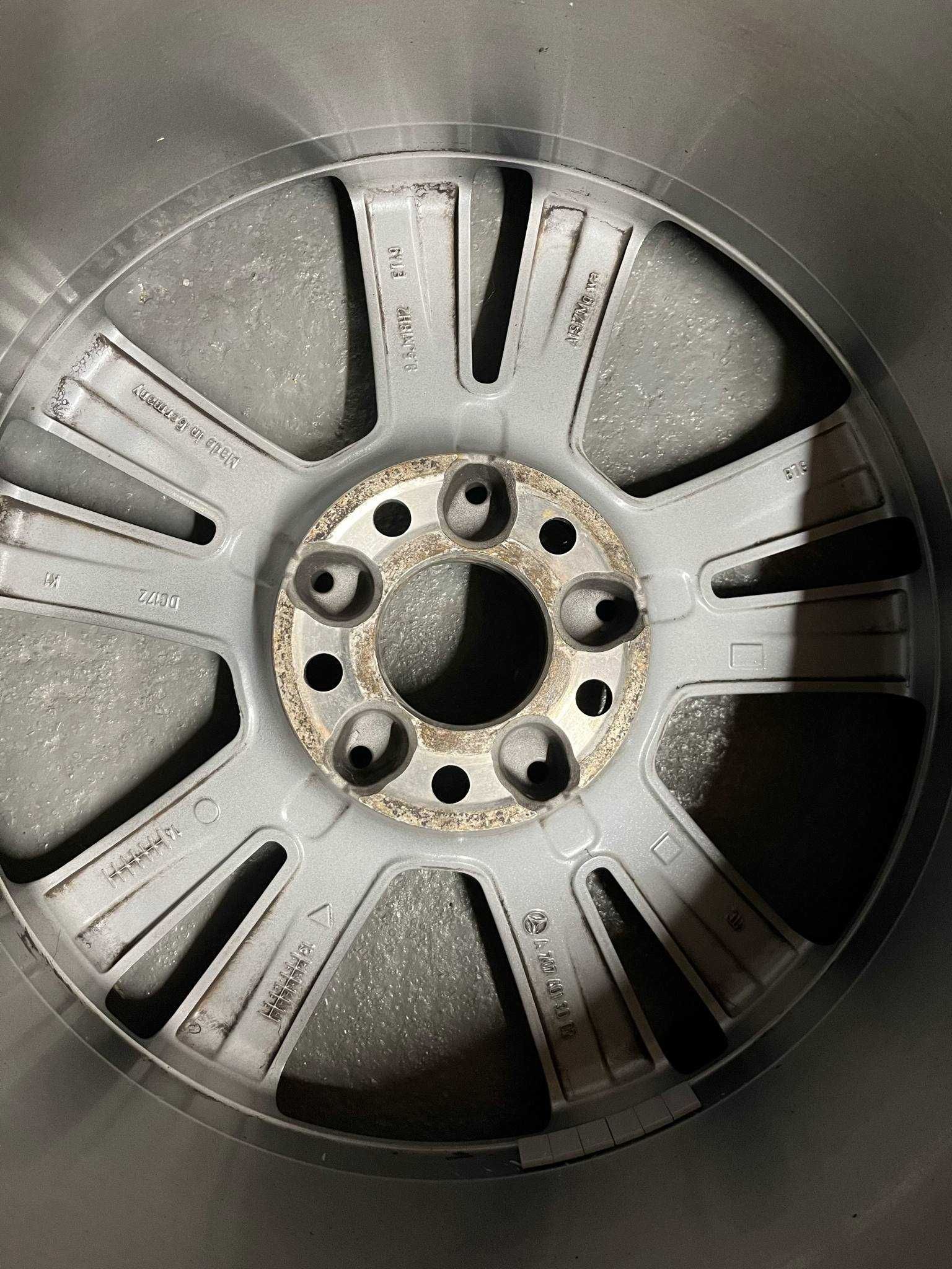 Felgi Mercedes 18 z oponami