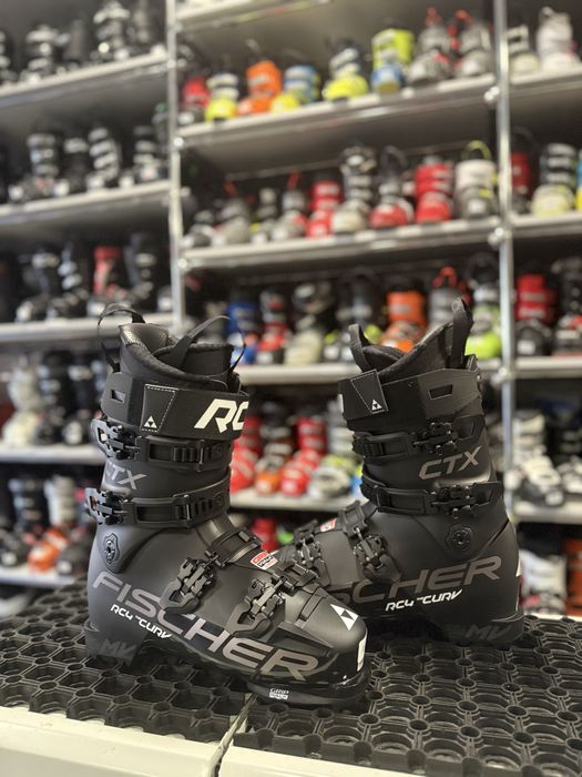 Nowe buty narciarskie FISCHER RC4 CURV CTX 120 27 cm Sklep Kraków