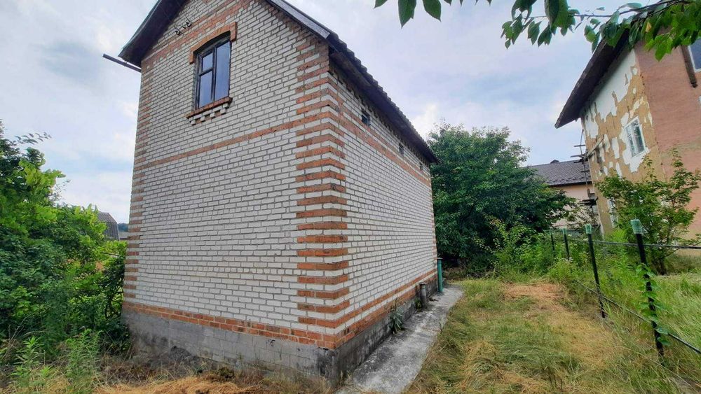 Продам ділянку 6 соток з будинком(коробка) масив "Поляна"