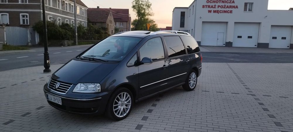 Volkswagen Sharan VW Sharan Lift 2.0 170 KM TDI Highline 7 osób