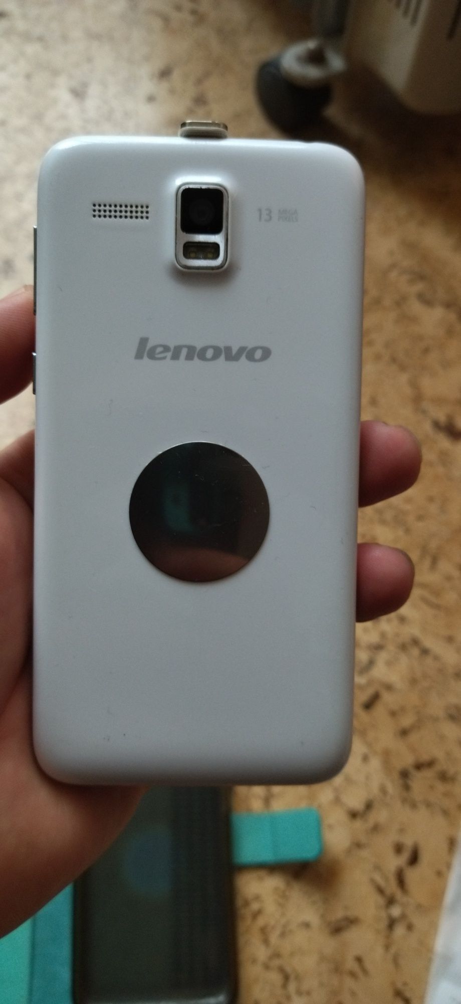 Lenovo A806 2/16+Cd kart 2gb