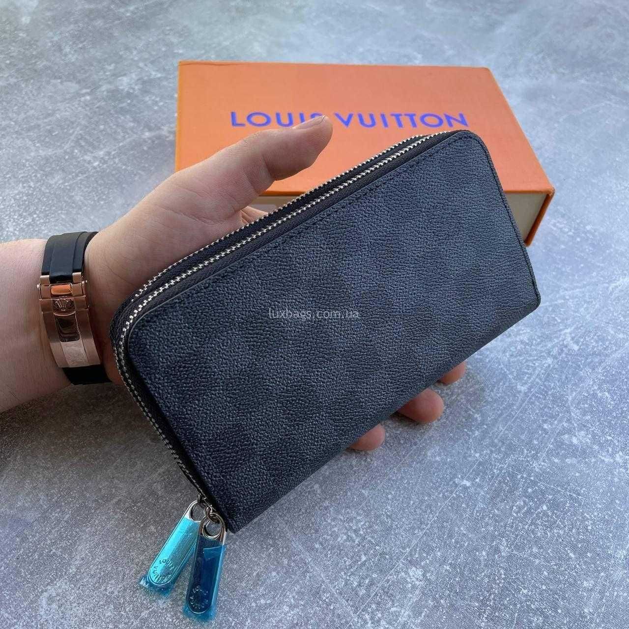 Женский  кошелёк Louis Vuitton на 2 молнии