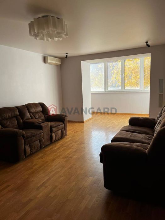 Продам 3 кімнатну кв. в новобудові, автономним опаленням.