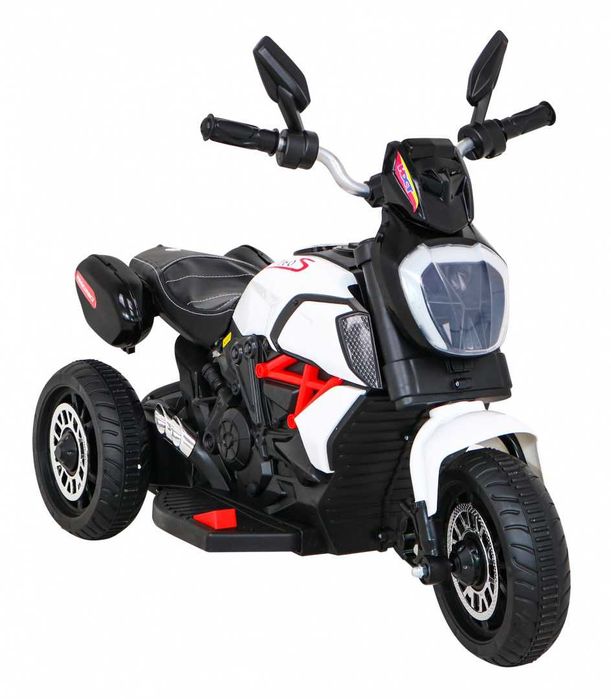 Autko motor MOTOREK FAST TOURIST na akumulator trójkołowy dla dzieci