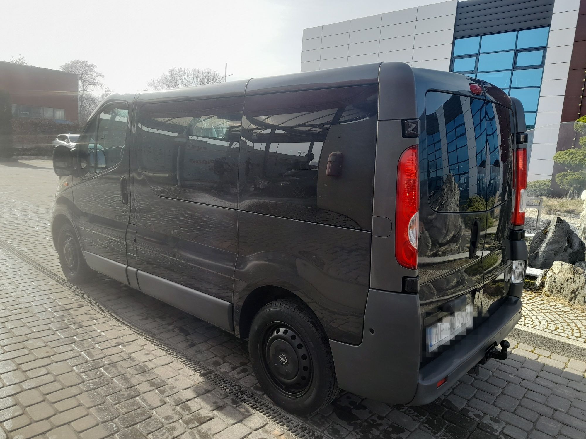 Opel Vivaro 2.0 CDTI 3 os. Klimatyzacja czysty zadbany