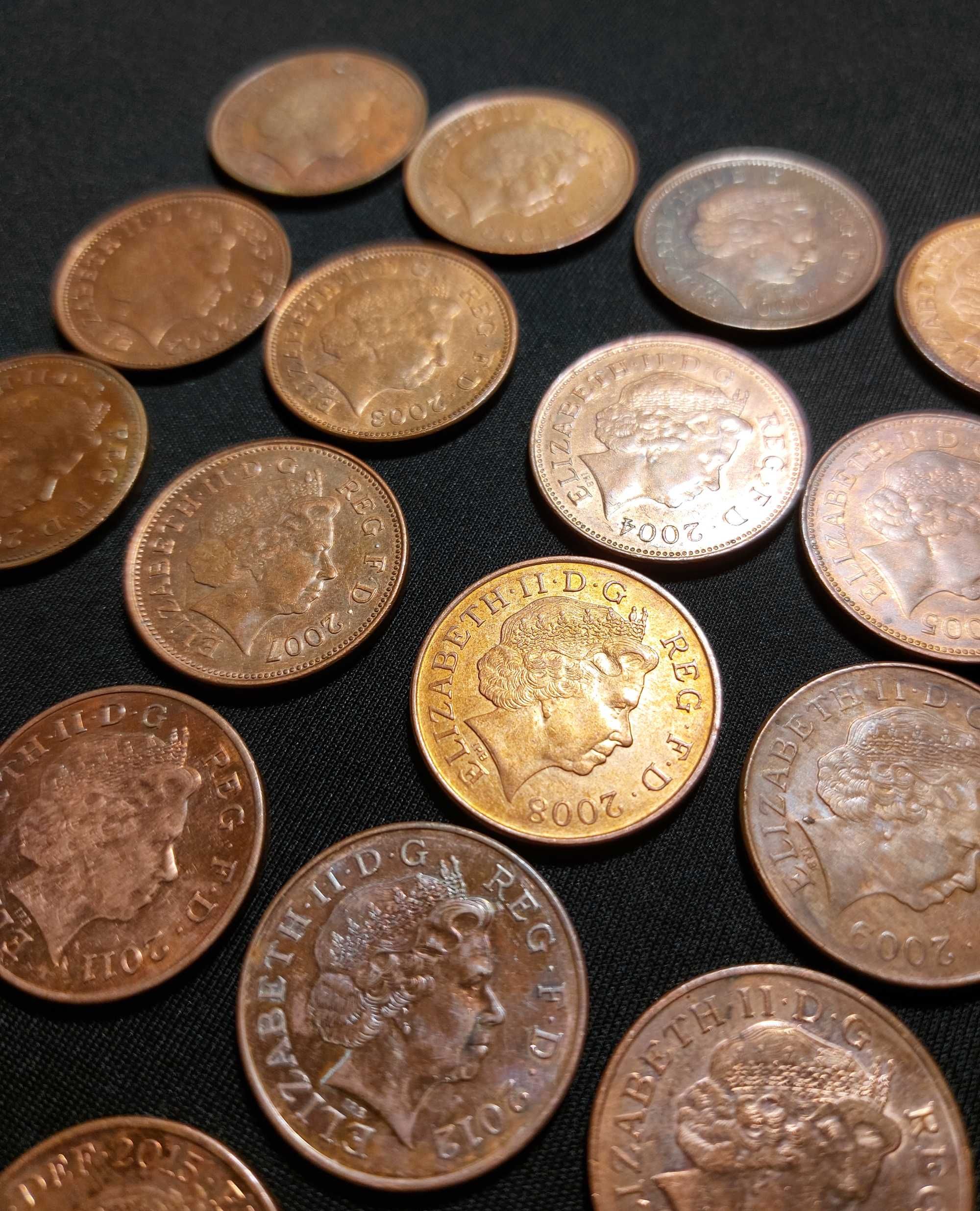 Монеты иностранные. Великобритания/Англия, погодовка, 2 пенса, 19 штук
