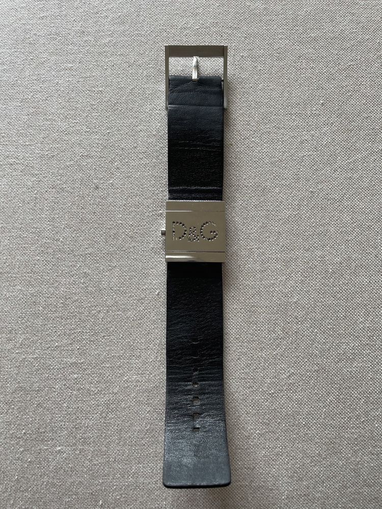 Relógio D&G reversível (preto/zebra)