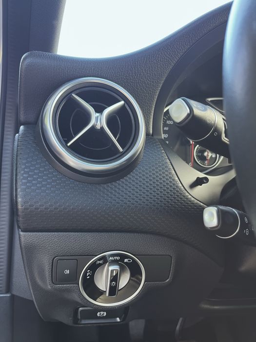 Mercedes-Benz Classe A 180d