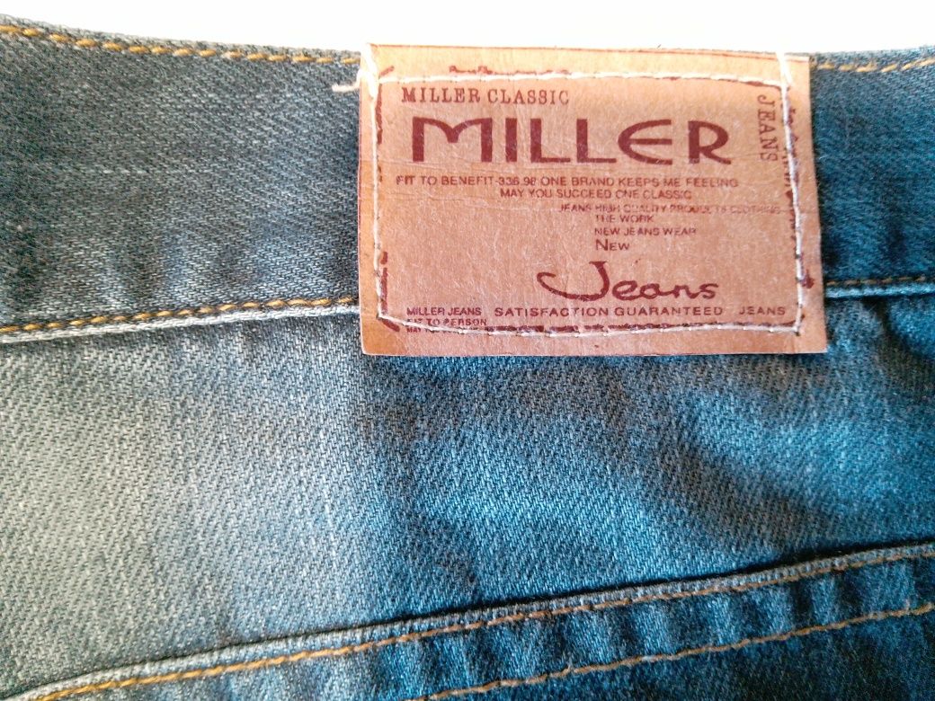 Miller джинсы  широкие,вышивка.