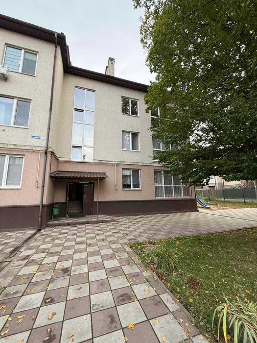 Святопетрівське 2 кім квартира з меблі техніка Сертифікат розглянемо