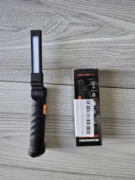 Latarka Led warsztatowa