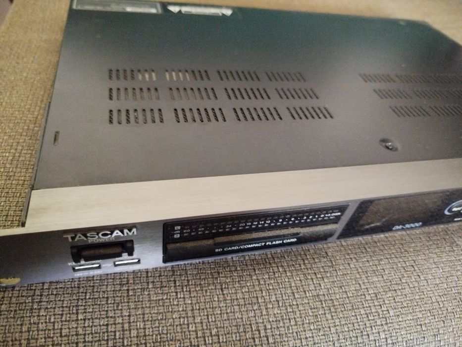 Tascam da-3000 master recorder
