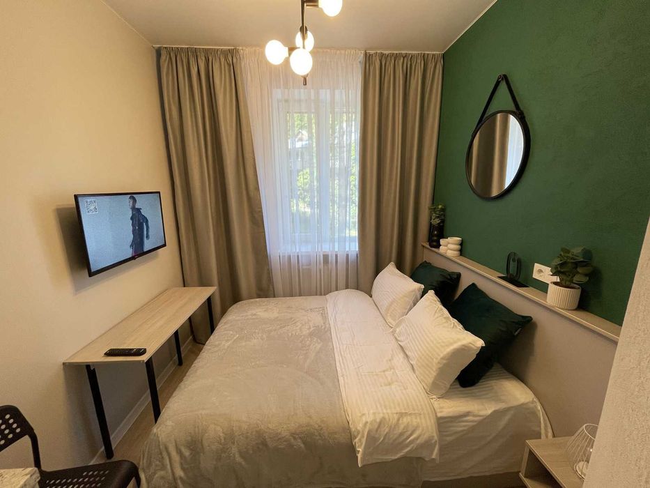 #A145 Квартира подобово. вул. Миколи Амосова 14. Солом