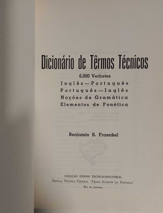 Dicionário de Têrmos Técnicos inglês-português/português-inglês
