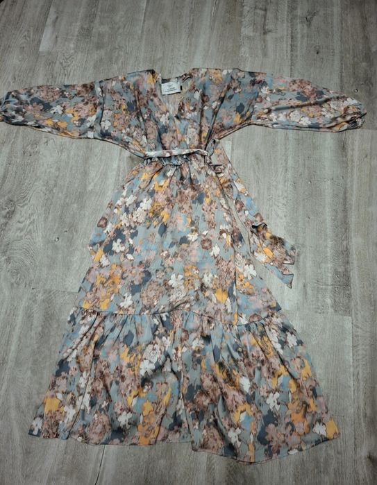 Sukienka polska marka naoko