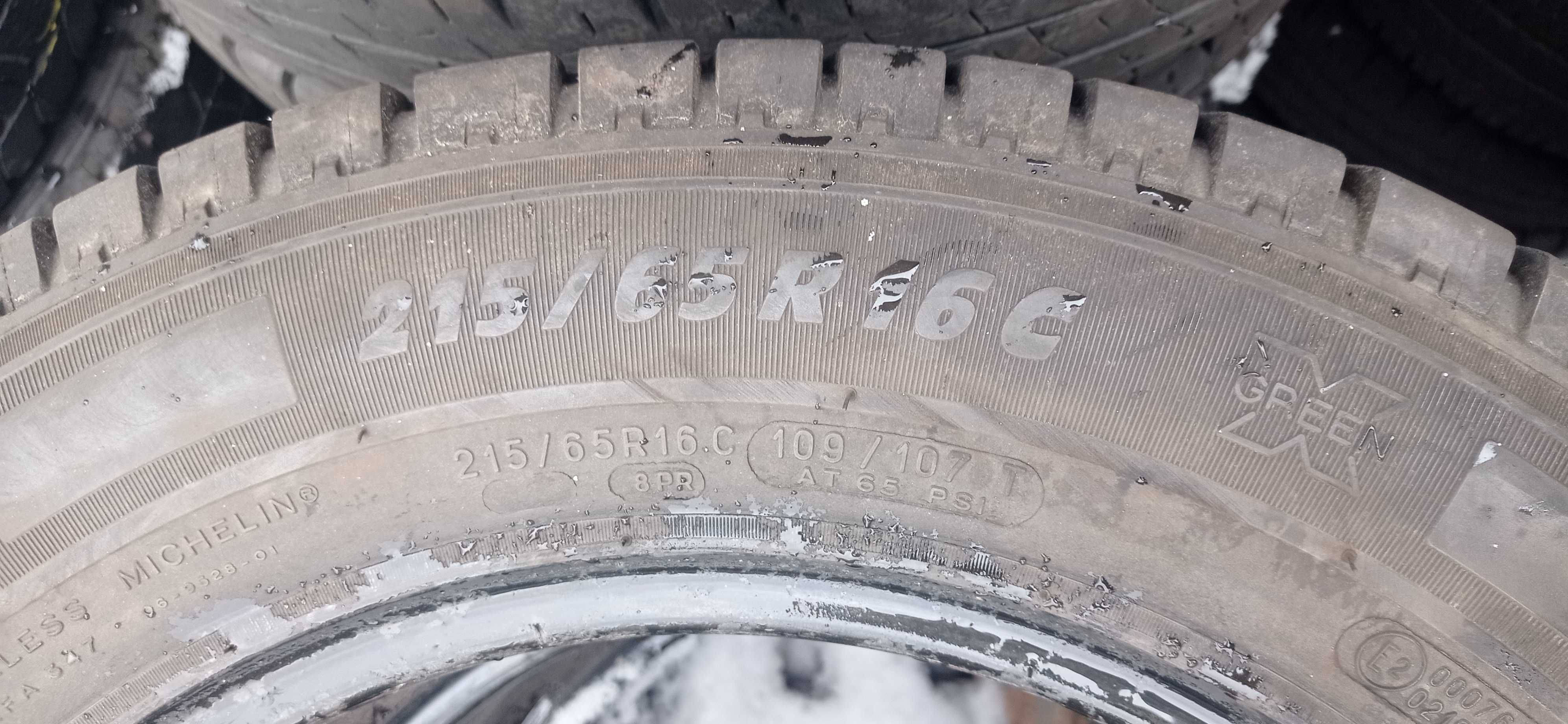 Opony Michelin Agilis 215/65 R16C