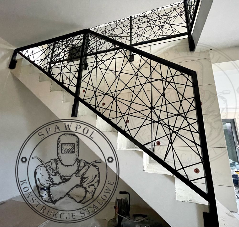 Schody wewnętrzne samonośne • Balustrady