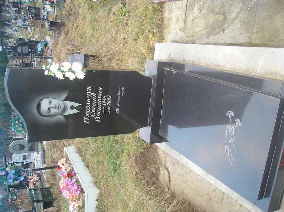 Виготовляємо пам'ятники в Луцьку