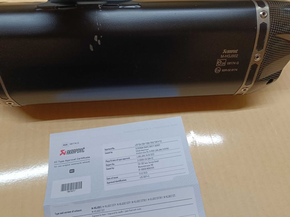 Ponteira Akrapovic Yamaha Tenere 700 Black Color