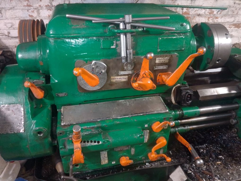 Продам токарний станок1а62