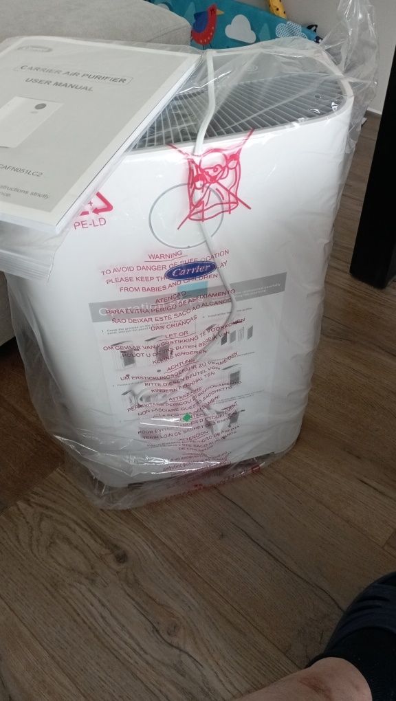 Oczyszczacz powietrza Carrier CAFN026LC2