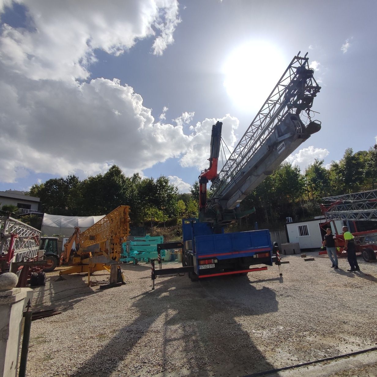 Gruas tudas medidas