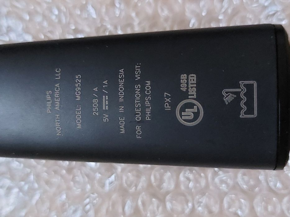 Новий тример Philips Norelco для 9000, 7000, 5000 серій. Без комплекту