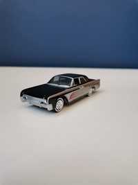 Johnny Lightning Lincoln Continental 1961