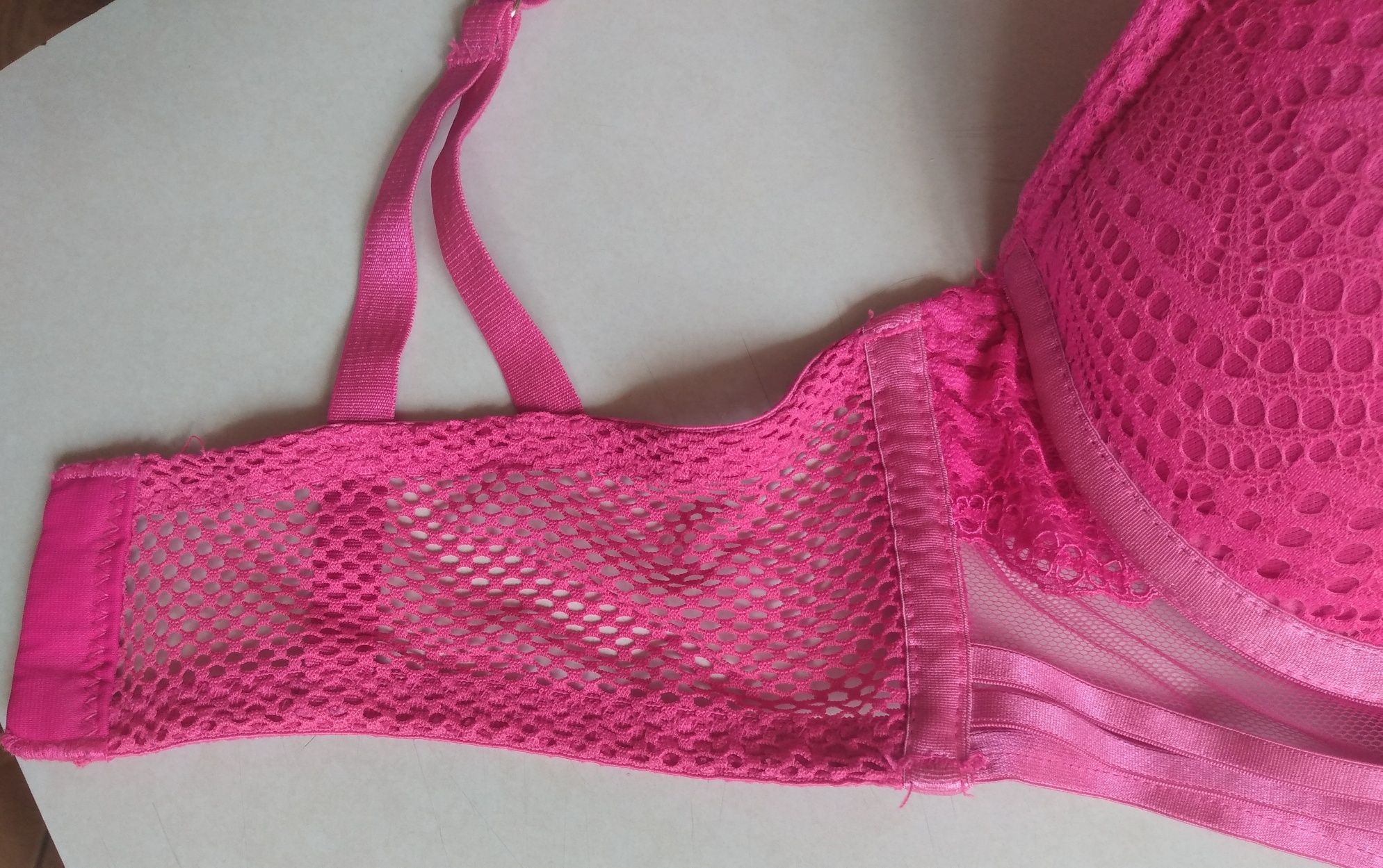 Stanik biustonosz Push up Primark 70A