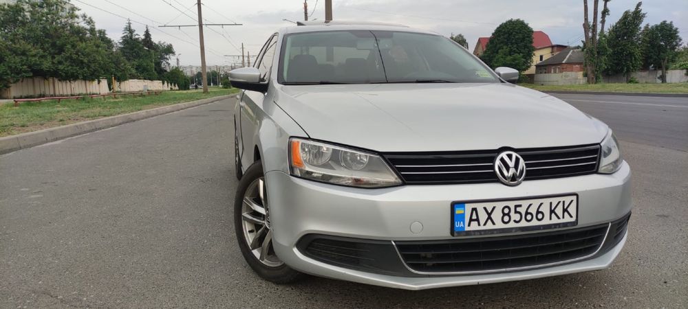 Volkswagen Jetta 2.0 tdi 2013 року