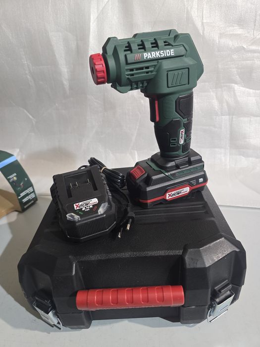 Compressor recarregável PARKSIDE 20V.