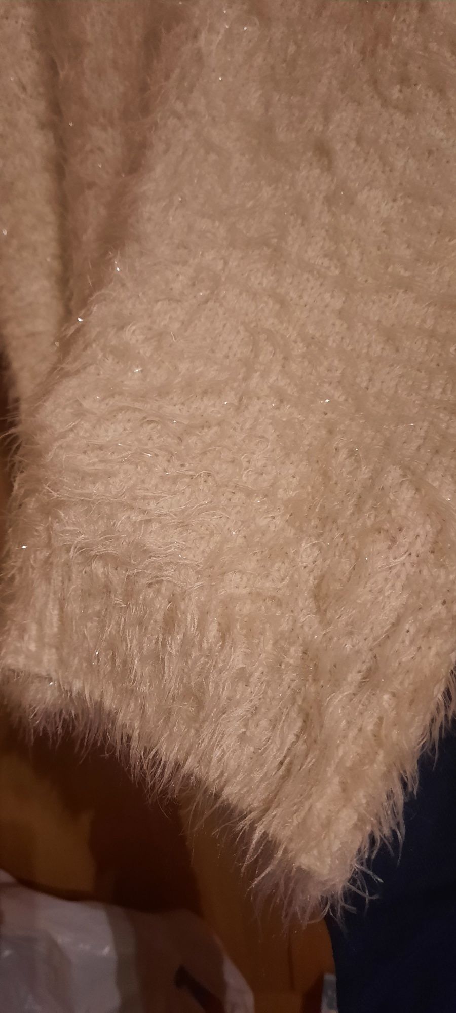 Sprzedam sweter zimowy
