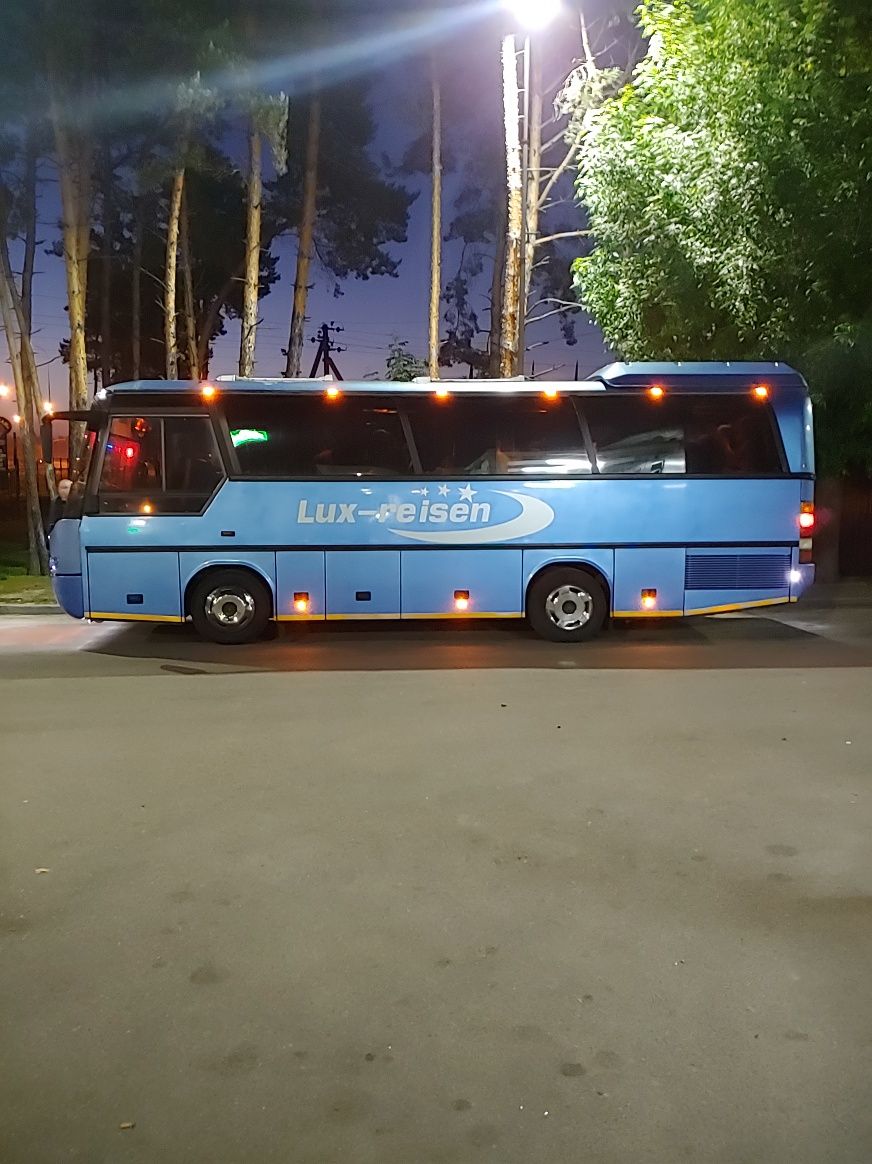 Пасажирські перевезення по рідній Україні автобусом NEOPLAN , 32 місця