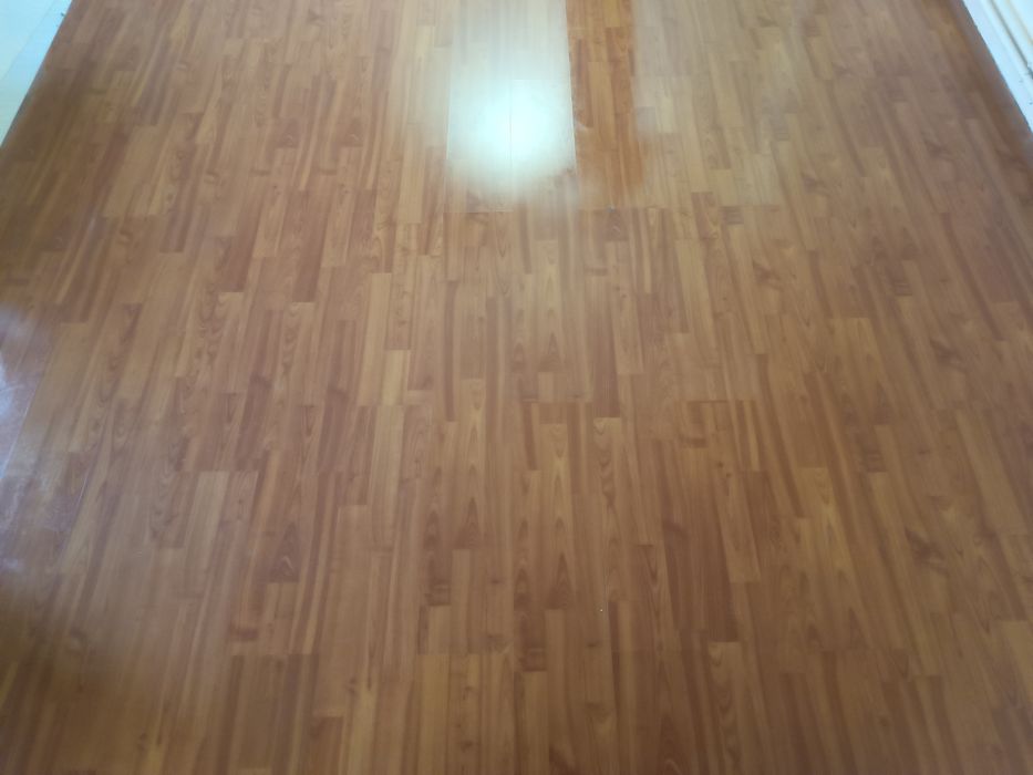 Продам ламінат б/у в ідеальному стані