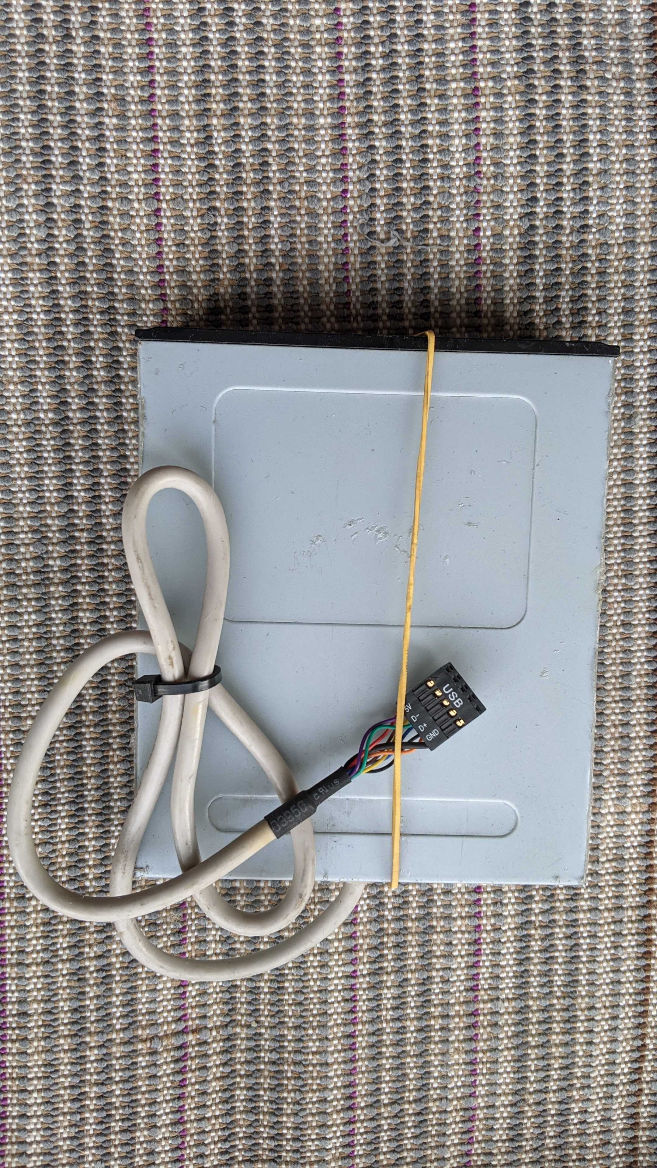 Картрідер внутрішній 3,5" USB  MS SD CF MMC SM MD з портом USB